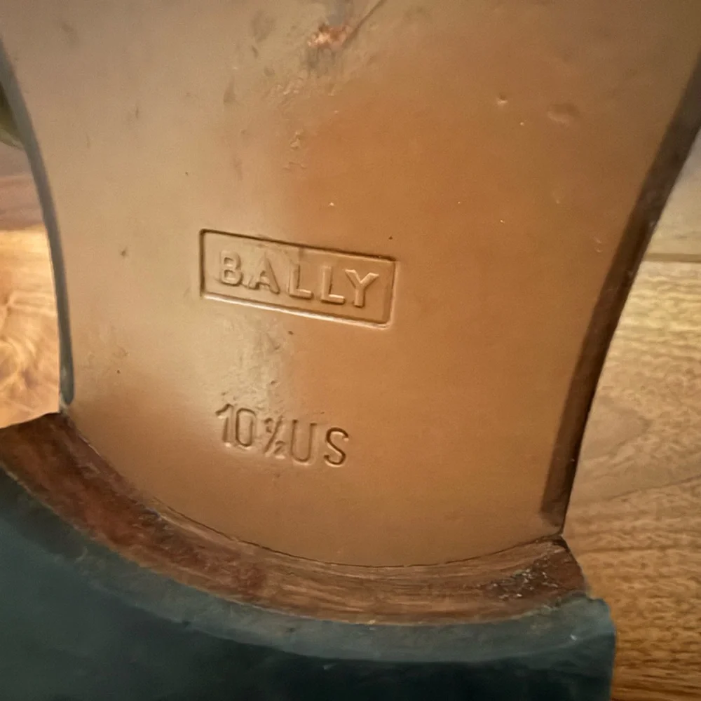 Bally Men's Dark Brown Oxford Shoes